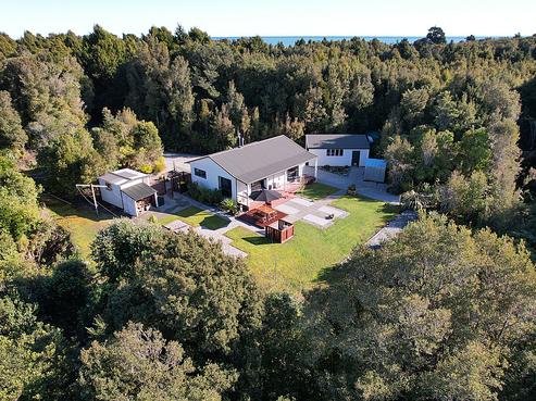 147 Havill Drive, Hokitika