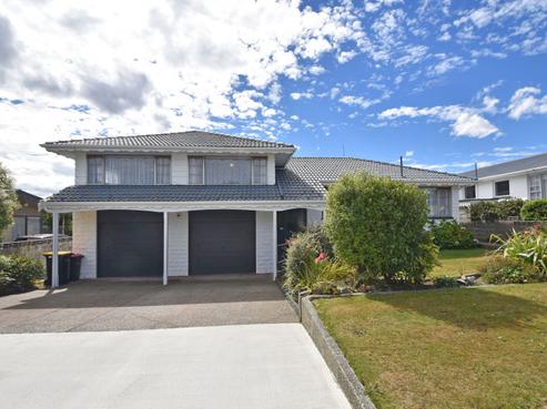 8 White Street, Newfield