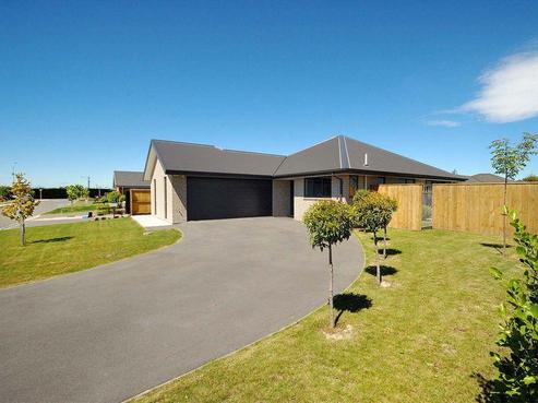 17 Sequoia Way, Rangiora