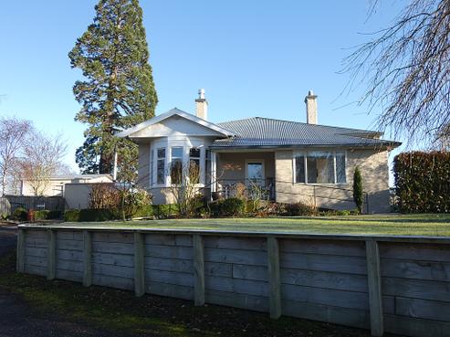 32 Glasgow Street, Balclutha