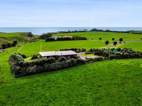 375A Lower Pitone Road, Oakura