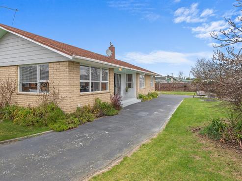 5 Hillier Place, Allenton