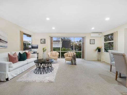 2/39 O'Halloran Road, Howick
