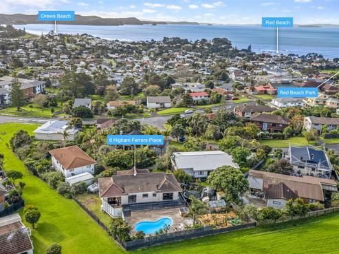 8 Higham Ferrers Place, Red Beach