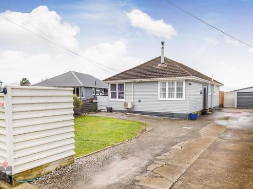 1284 Rangitikei Line, Newbury