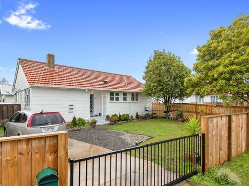 24 Sare Crescent, Fairfield