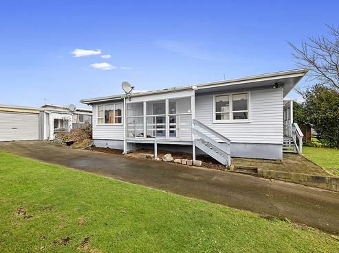 44 Clifton Drive, Waitara