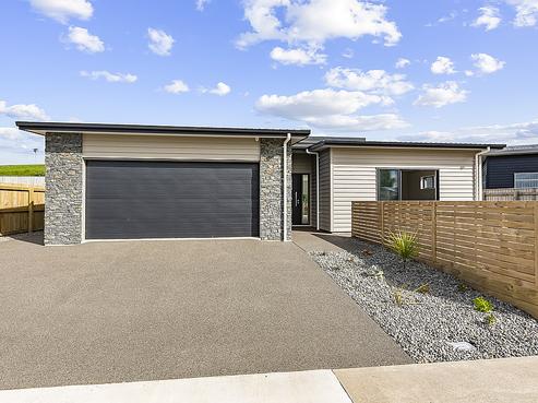 35 Hudson Place, Paraparaumu
