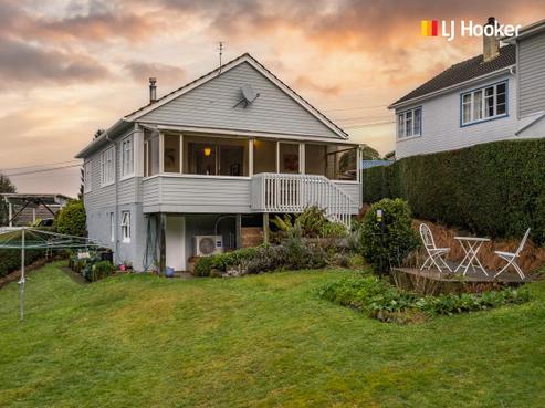 212 Burt Street, Wakari