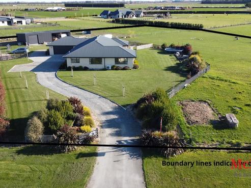 62 Lake Hood Drive, Huntingdon/Lake Hood