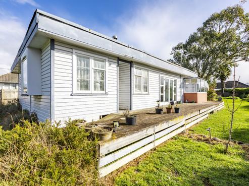 17 Walter Street, Takapau