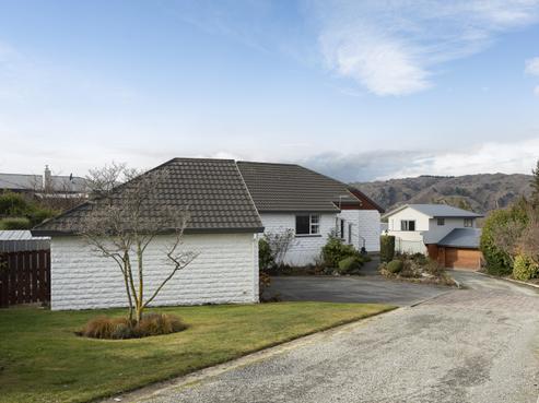 42 Aronui Road, Alexandra