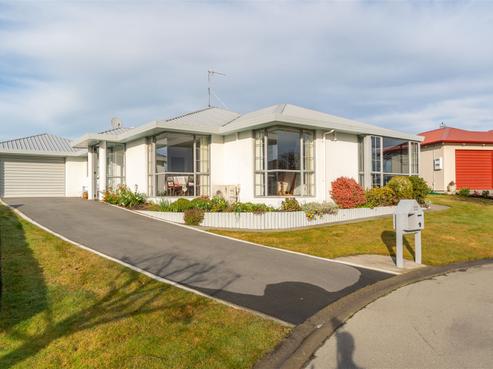 22 Grange Close, Marchwiel