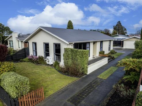 9 Dunluce Place, Hornby