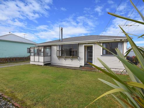 7 Spenser Street, Milton