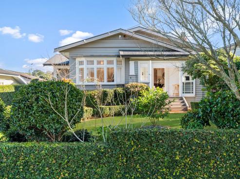 13 Peet Avenue, Royal Oak