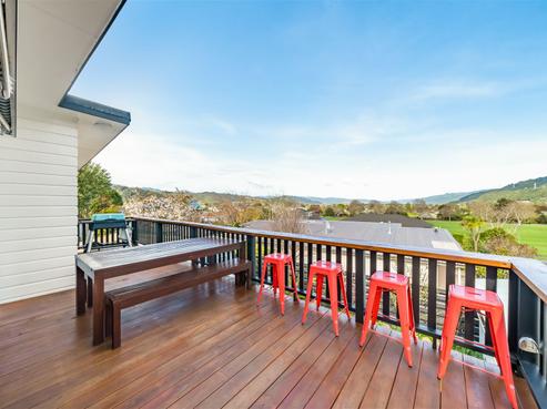 33B Roband Crescent, Brown Owl