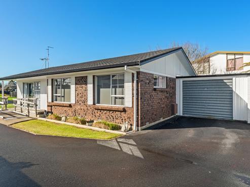 33A Orchard Avenue, Enderley