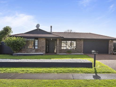 35 Frank Nobilo Drive, Golflands