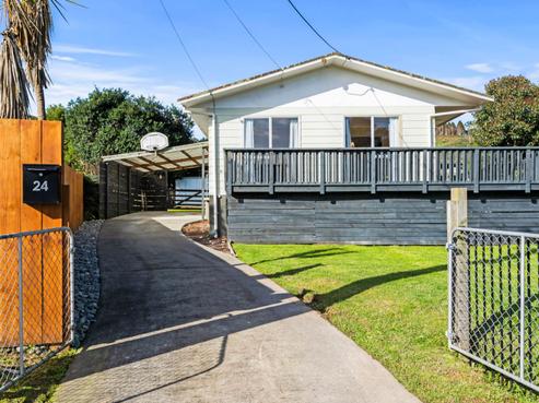 24 Clark Street, Hikurangi