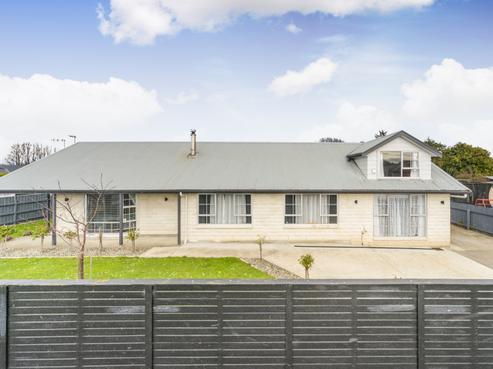 32 Ferndale Place, Feilding