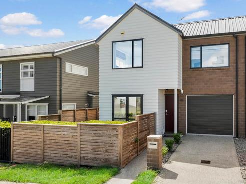 5 Andrew Jack Road, Silverdale