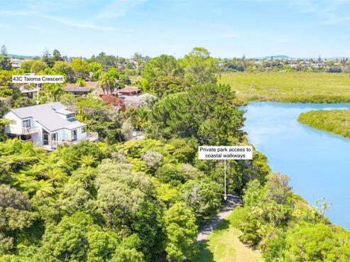 43C Taioma Crescent, Te Atatu Peninsula