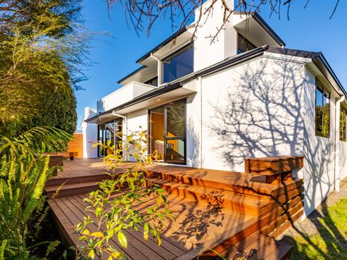 48A The Esplanade, Westshore