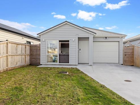 81 Minhas Road, Papakura