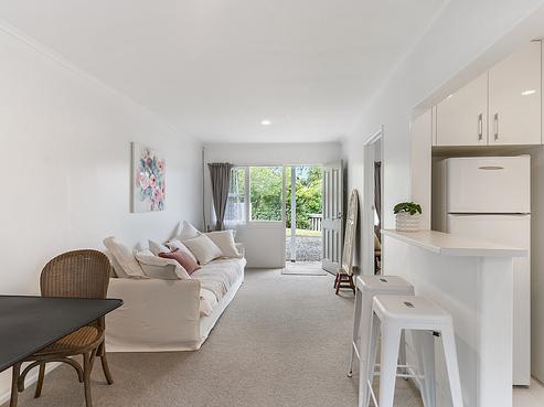 4/5 Edgars Road, Westmere