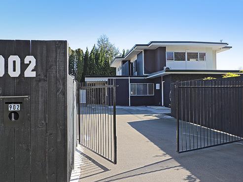 902 Sylvan Road, Mayfair