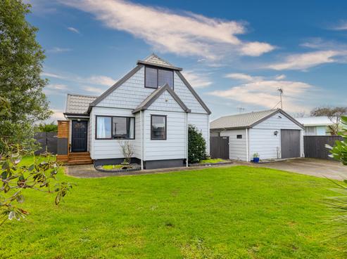 86 Fox Road, Springvale