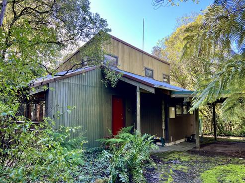 12 Huriwaka Street, Kuratau