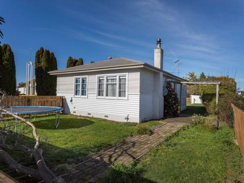 13 Cole Street, Dannevirke