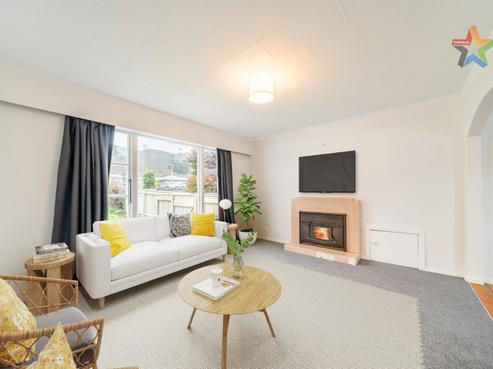 1/106 Wainuiomata Road, Wainuiomata