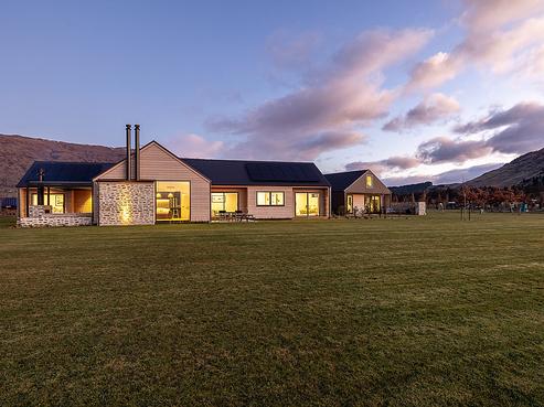 12 Little Orchard Way, Wanaka