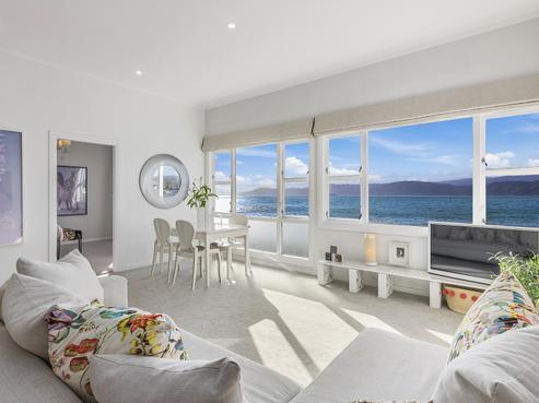 147 Marine Parade, Seatoun