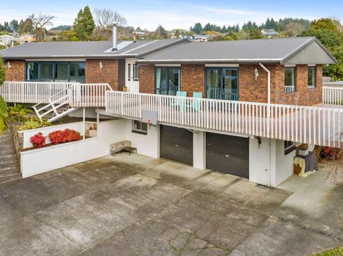 8 Solly Place, Springfield