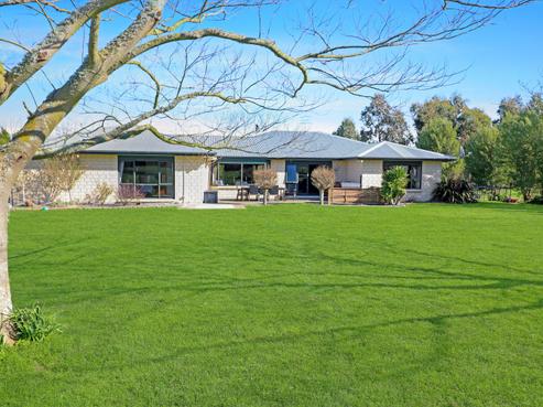 75 Adelaide Road, Dannevirke