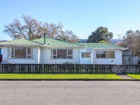 4 Waite Street, Featherston