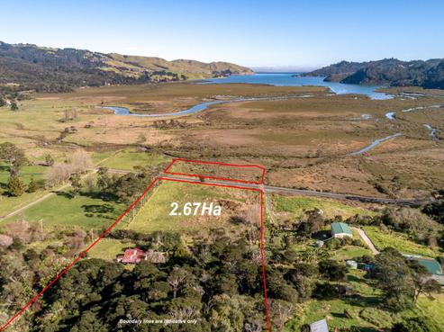 988 Manaia Road, Te Kouma
