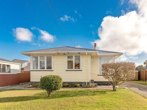 128 Russell Street, Westport