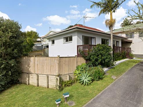 1/18 Holt Avenue, Torbay