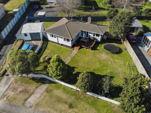 21 Pandora Avenue, Sunnybrook