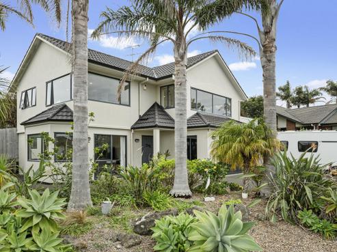 19 Rivervale Grove, Stanmore Bay