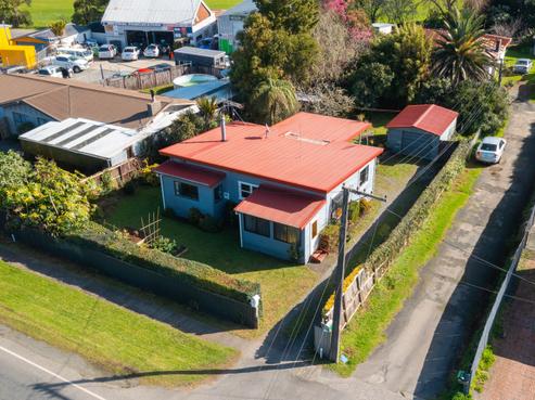 11 Great North Road, Kamo