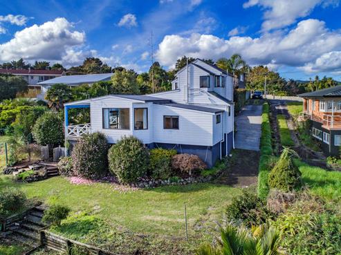 90B Mackesy Road, Parahaki