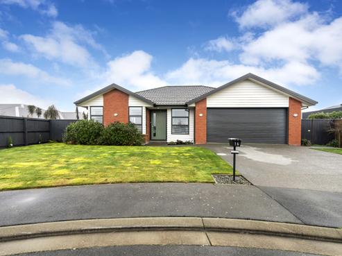 16 Lloyds Close, Rolleston