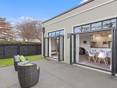 6 Millcreek Lane, Northwood