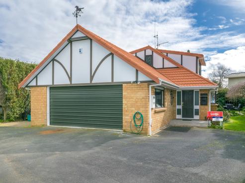 27A Anson Avenue, Fairfield